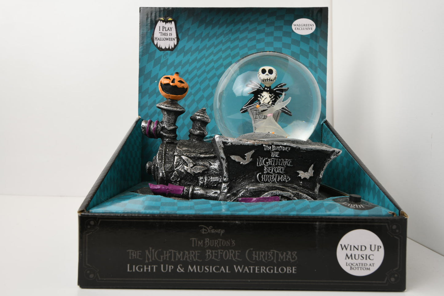 Disney Nightmare Before Christmas Light Up Musical WaterGlobe Jack Zero Car